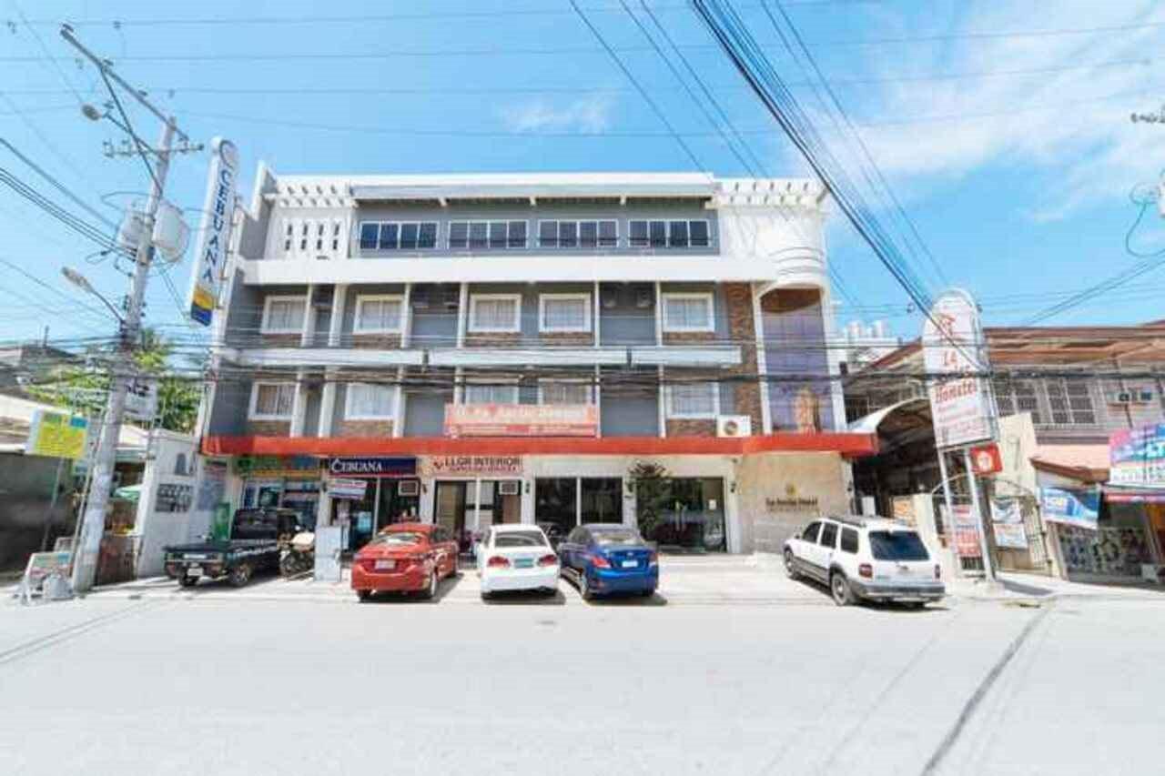 La Anclar Hotel Davao Bagian luar foto