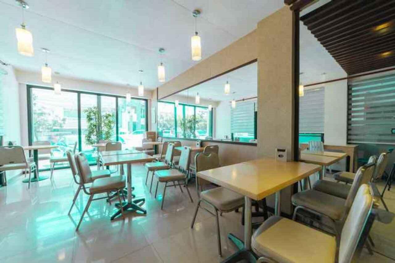 La Anclar Hotel Davao Bagian luar foto