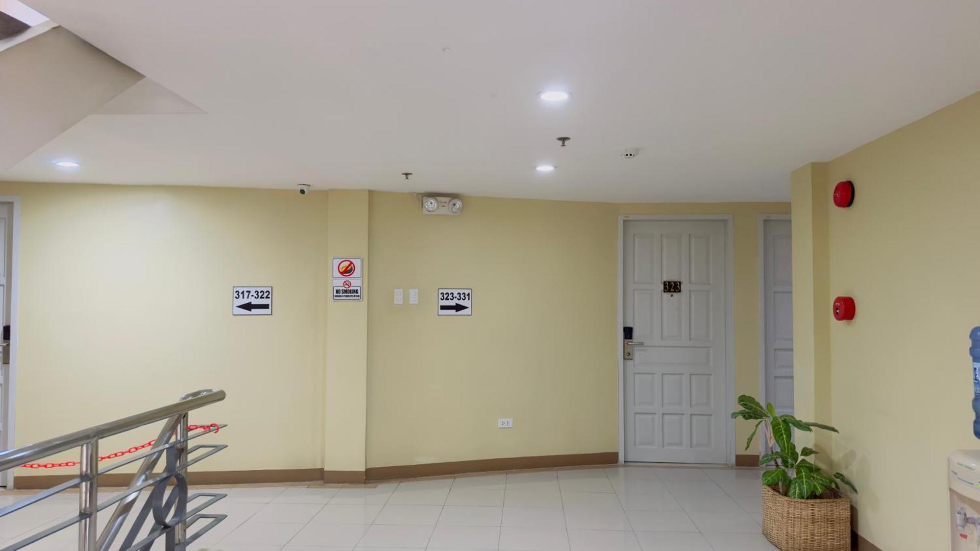 La Anclar Hotel Davao Bagian luar foto