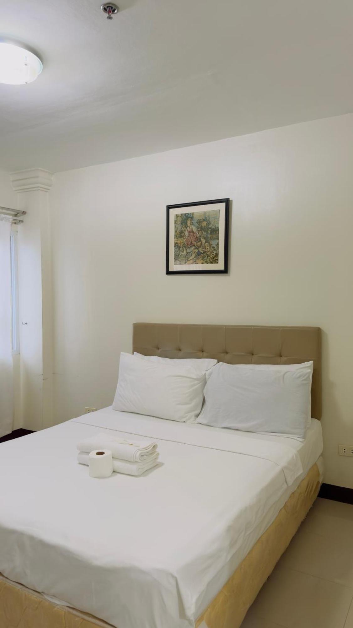 La Anclar Hotel Davao Bagian luar foto
