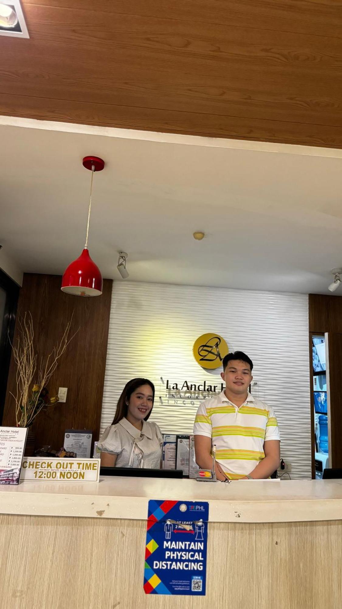 La Anclar Hotel Davao Bagian luar foto