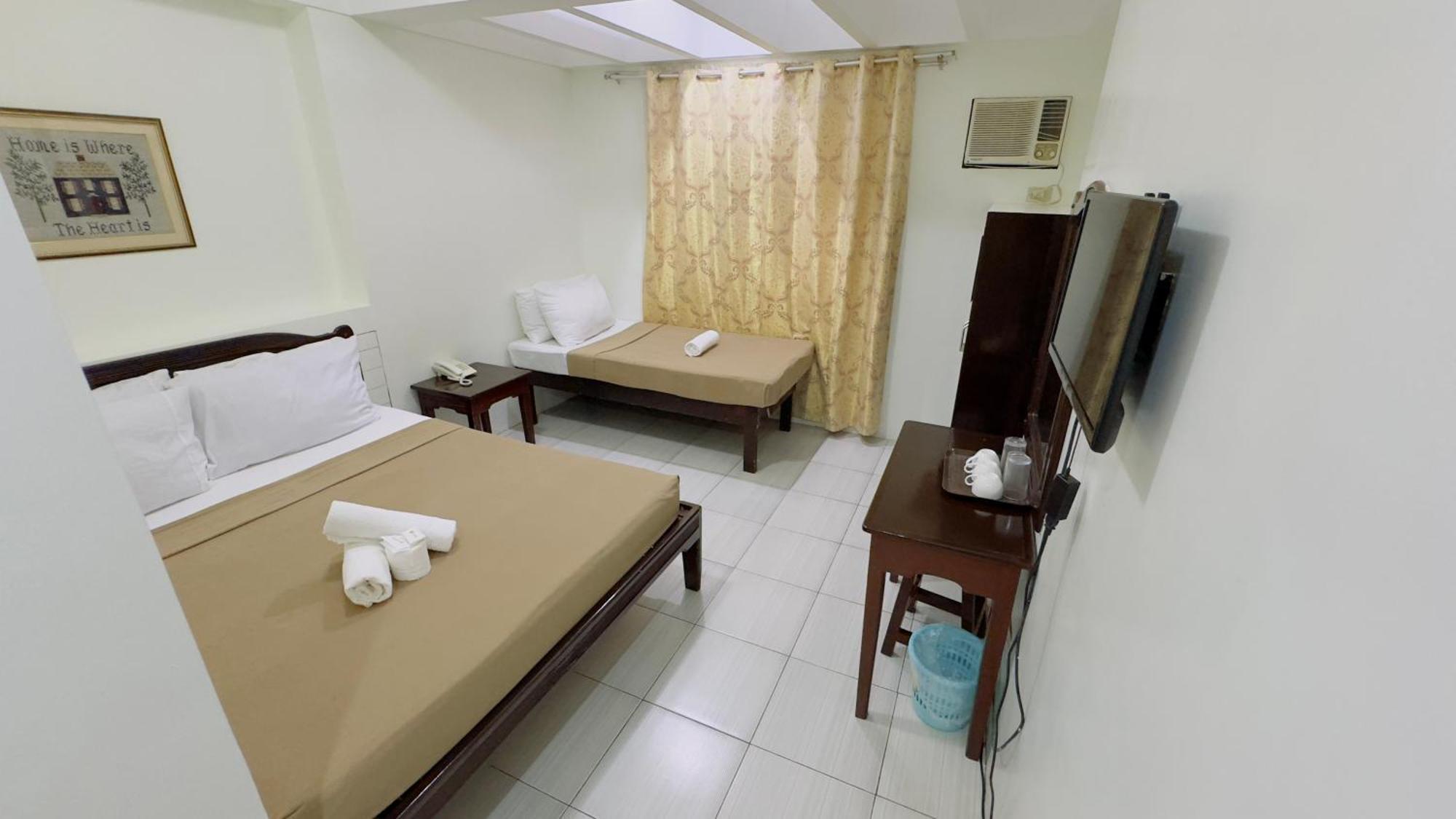 La Anclar Hotel Davao Bagian luar foto