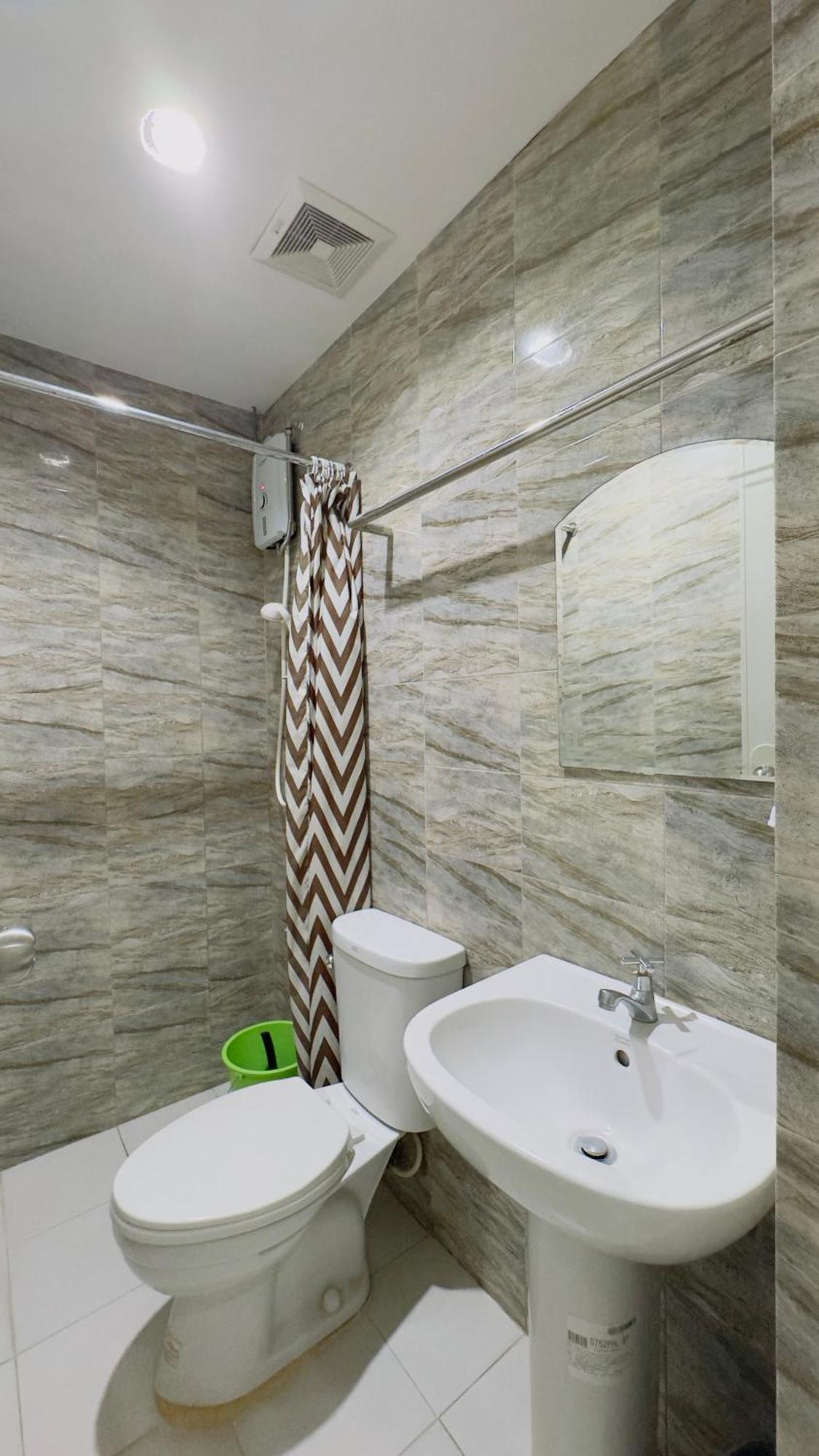 La Anclar Hotel Davao Bagian luar foto