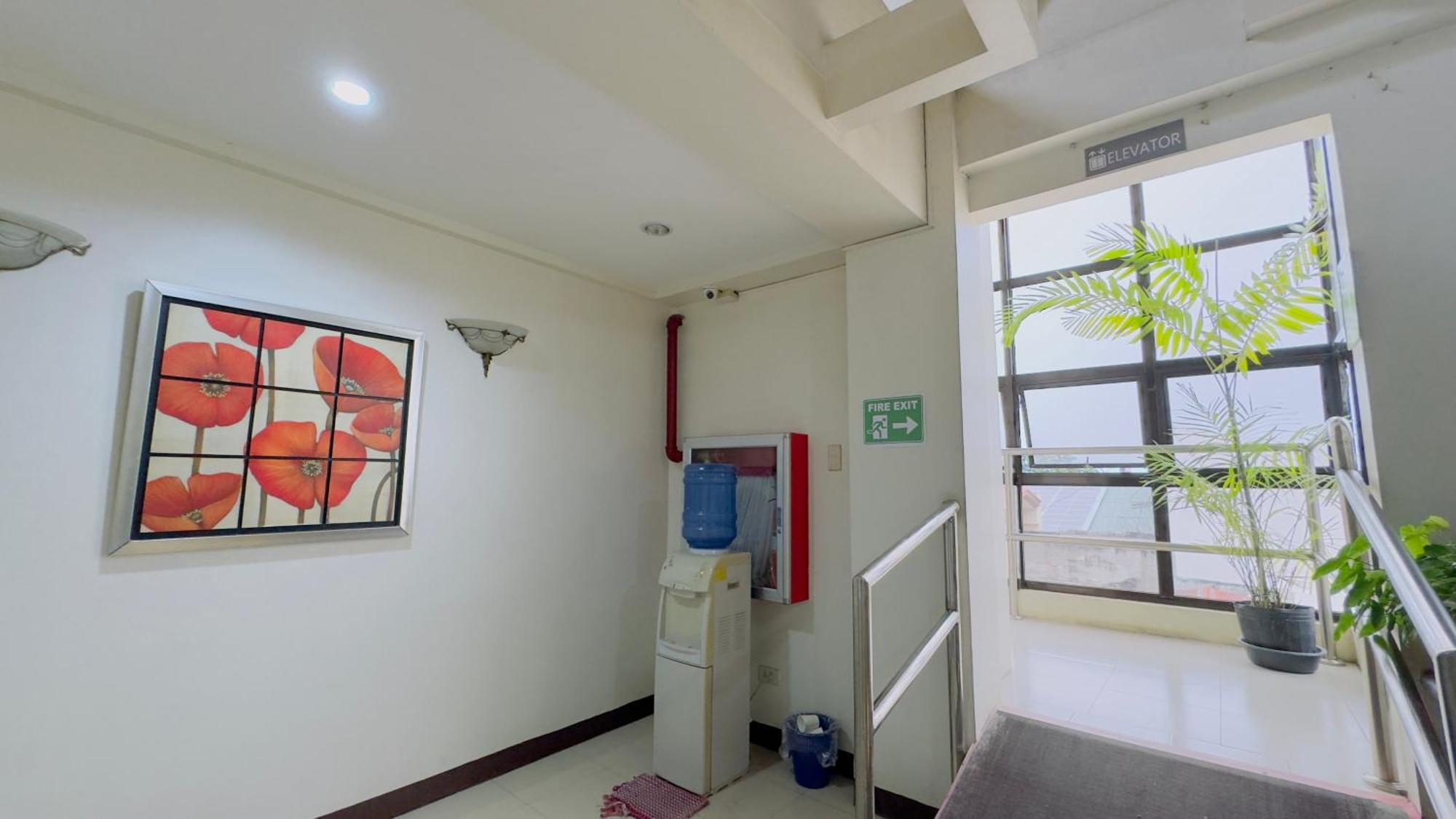 La Anclar Hotel Davao Bagian luar foto